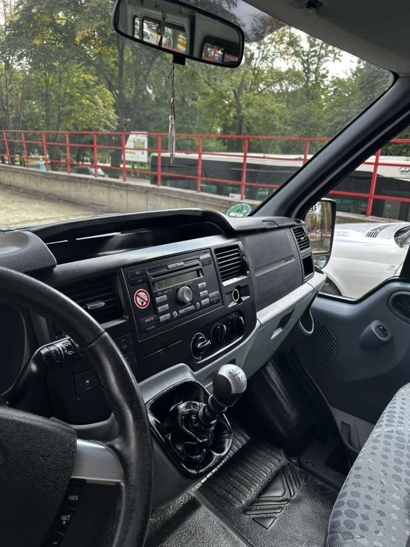 Ford Transit 300L, снимка 10 - Бусове и автобуси - 52306207