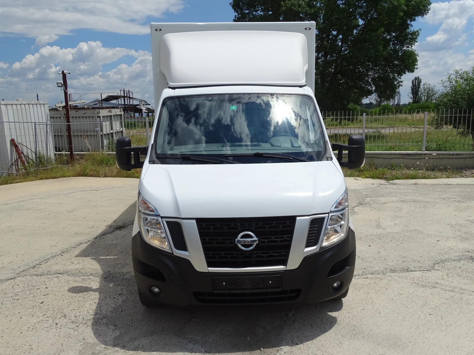 Nissan NV400  - изображение 2