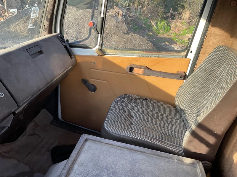 Mercedes-Benz 914 Самосвал , снимка 10 - Камиони - 52248529