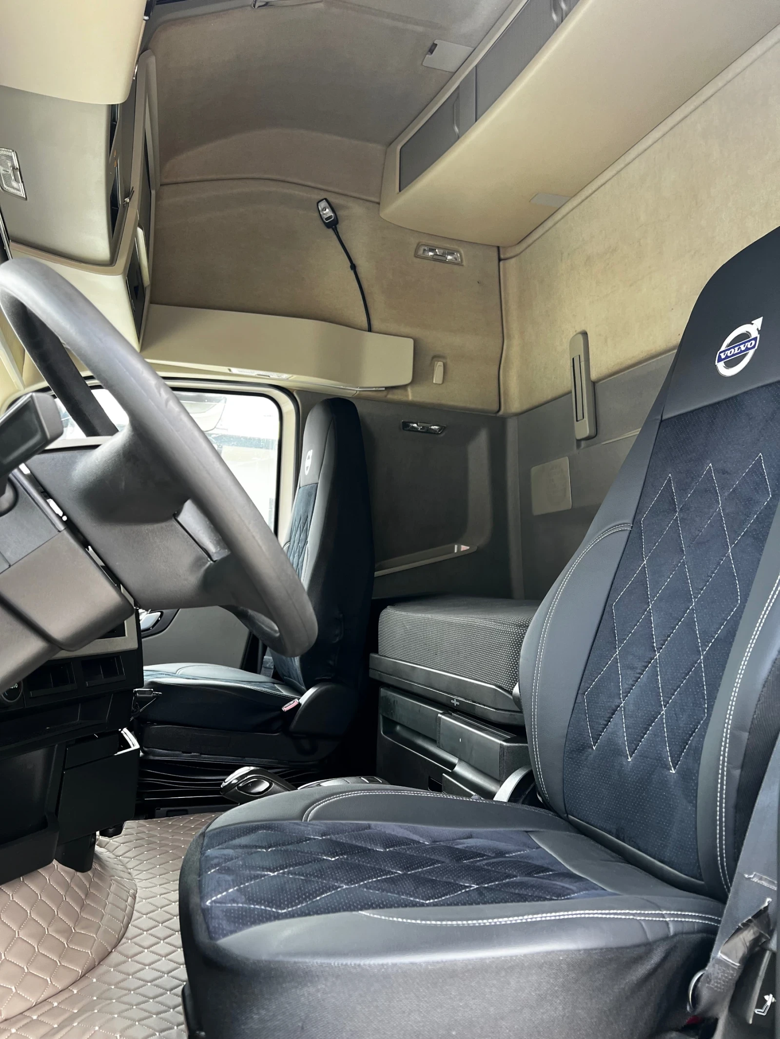Volvo Fh 460, снимка 8 - Камиони - 54821633