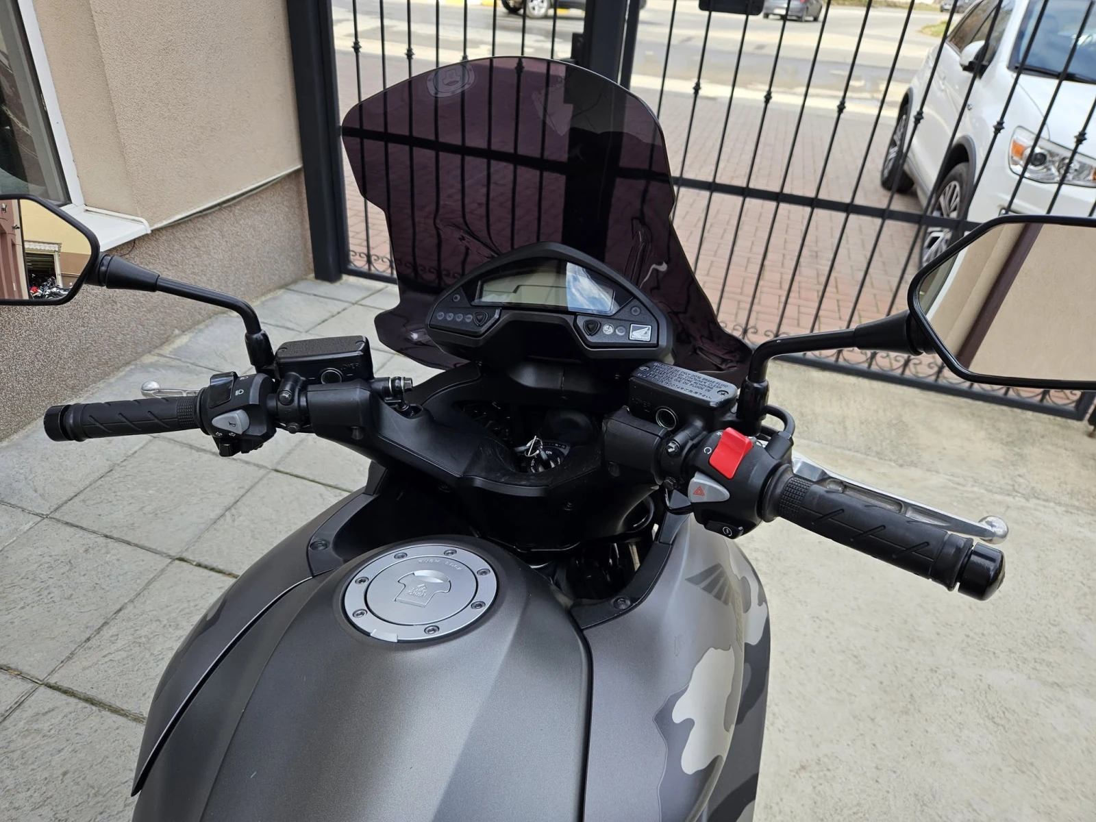 Honda Crossrunner VFR 800X, ABS!, снимка 10 - Мотоциклети и мототехника - 55384278