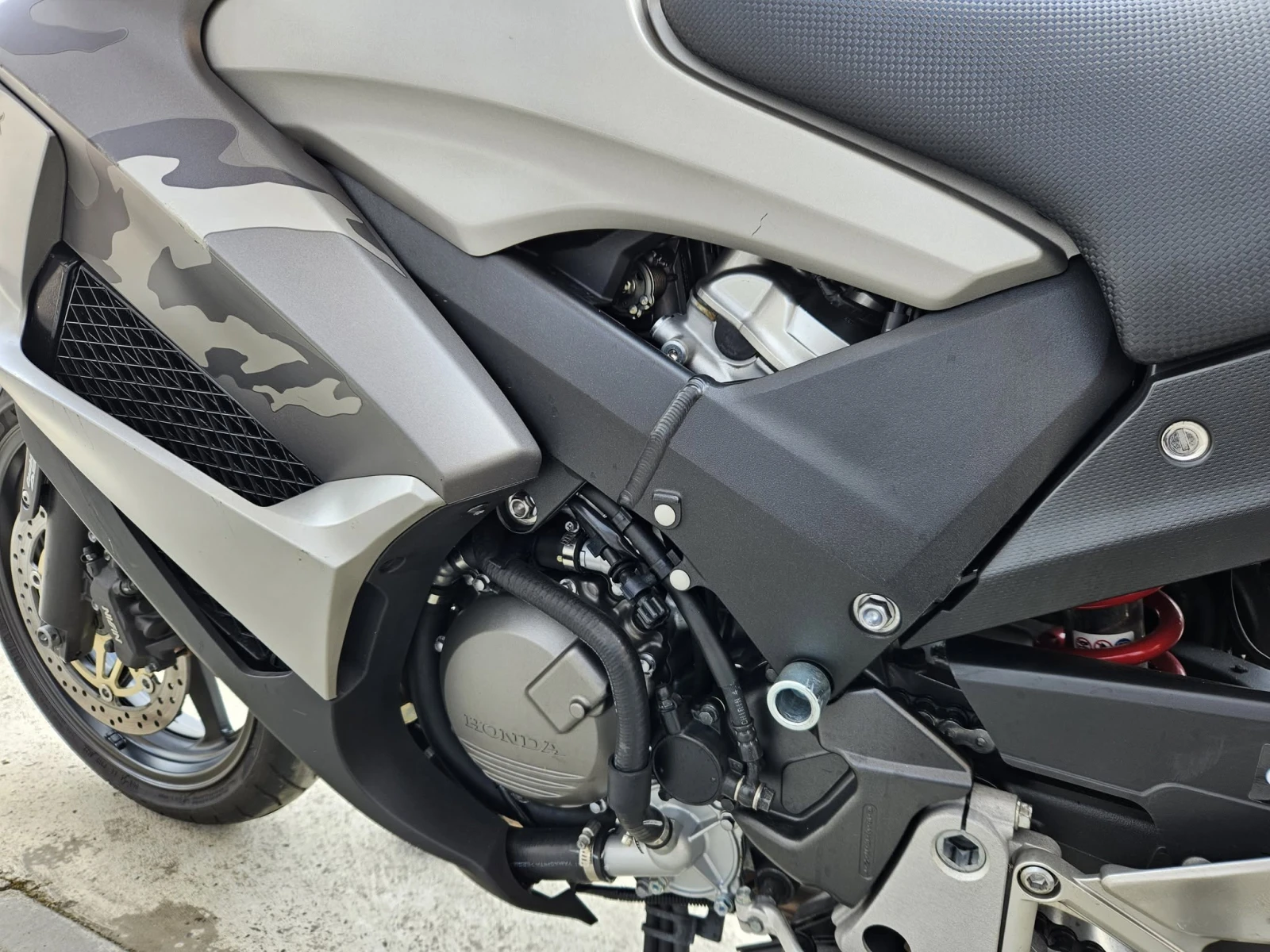 Honda Crossrunner VFR 800X, ABS!, снимка 9 - Мотоциклети и мототехника - 55384278