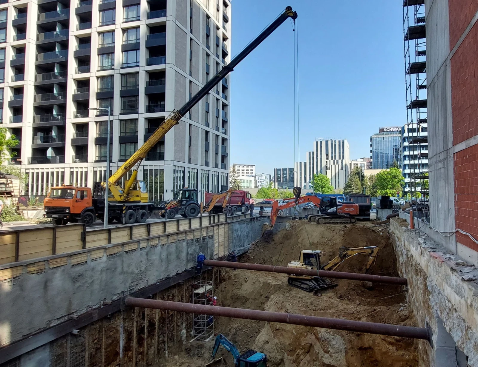 Автокран Друга марка Бартер за строителна техника - изображение 6