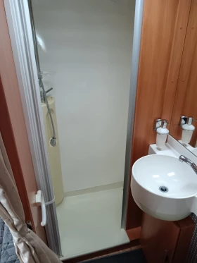 Кемпер HYMER / ERIBA B654SL, снимка 14