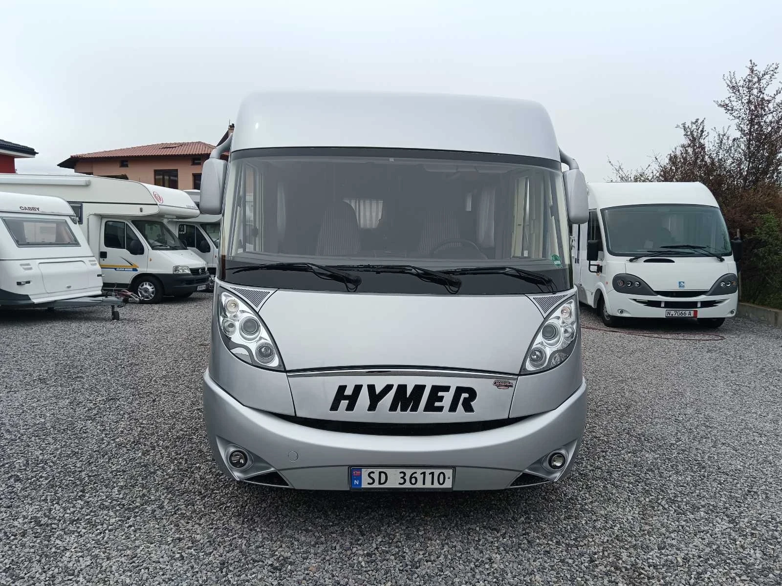 Кемпер HYMER / ERIBA B654SL, снимка 2 - Каравани и кемпери - 54208956