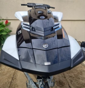 Джет Yamaha Waverunner, снимка 1