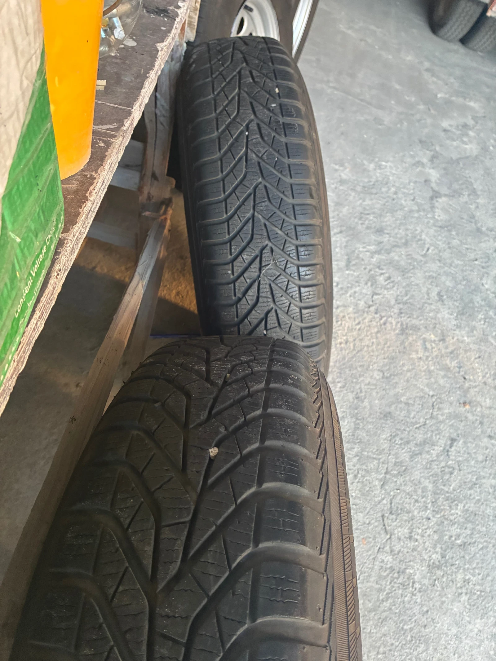���� � ������ 195/80R15 �� Suzuki Jimny | Mobile.bg � ����������� 3