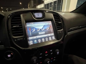 Chrysler 300c * 300S * CARFAX * БЕЗ ПЪРВОНАЧАЛНА ВНОСКА, снимка 9