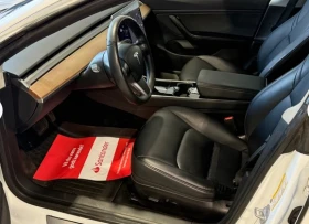 Tesla Model 3  4х4 Европейска Long Range - 15555 € / 30422.94 лв. - 60640533 12