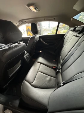 BMW 330 - 16000 € / 31293.28 лв. - 53557256 11