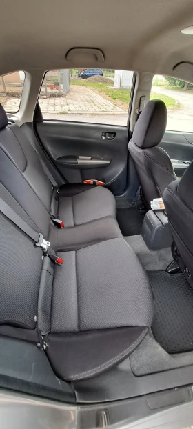 Subaru Impreza undefined | Auto.bg — изображение 8