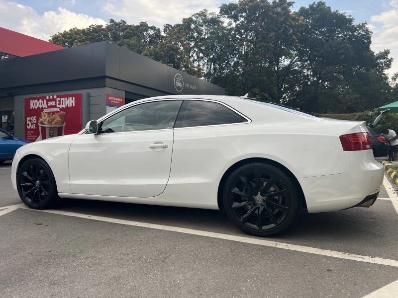 Audi A5 TFSI 2.0 Quattro Facelift Keyless Navi , снимка 7 - Автомобили и джипове - 47428388