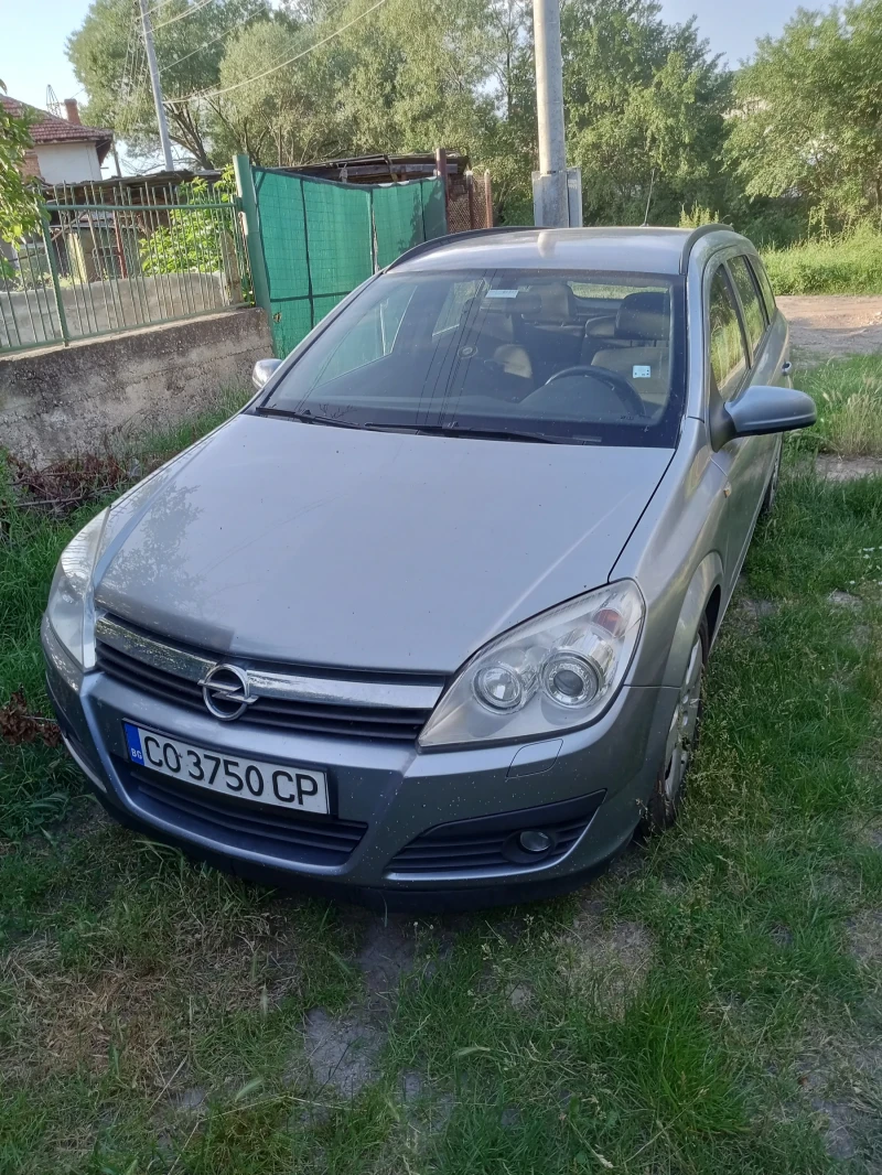 Opel Astra H, снимка 3 - Автомобили и джипове - 47486584