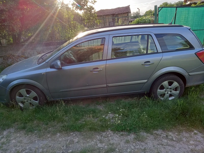 Opel Astra, снимка 1 - Автомобили и джипове - 47486584