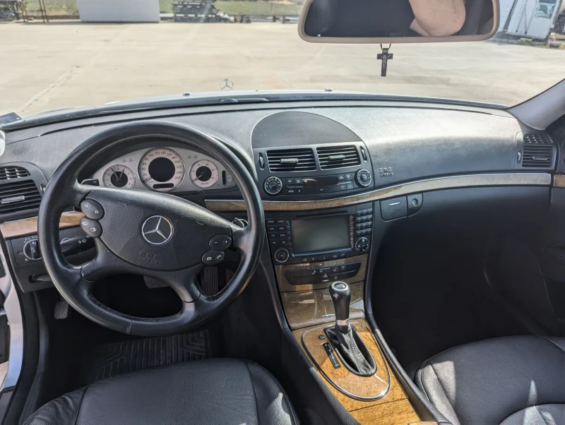 Mercedes-Benz E 280 CDI 4 matic EVO Avangard, снимка 7 - Автомобили и джипове - 47546497