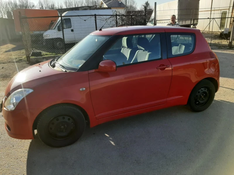 Suzuki Swift, снимка 4 - Автомобили и джипове - 49426274