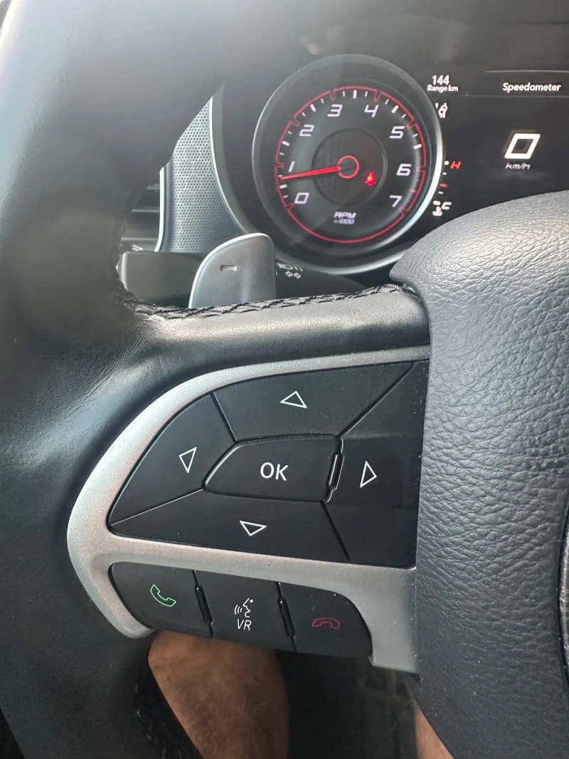 Dodge Charger 5.7 HEMI R\T, снимка 12 - Автомобили и джипове - 52485050