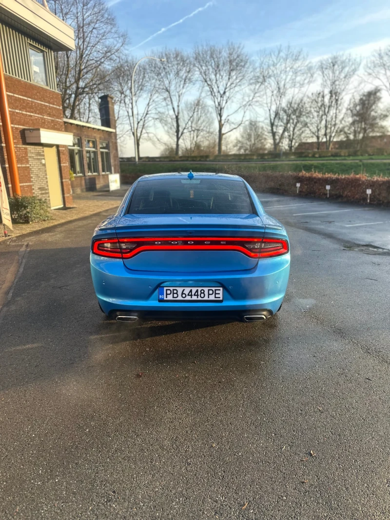 Dodge Charger 5.7 HEMI R\T, снимка 3 - Автомобили и джипове - 52932090