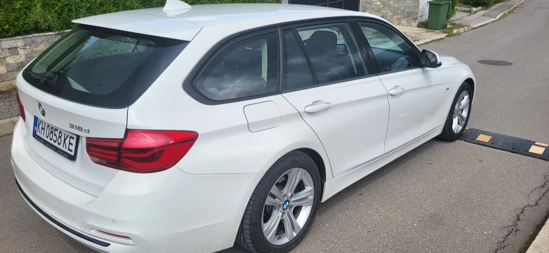 BMW 318, снимка 2 - Автомобили и джипове - 51417810