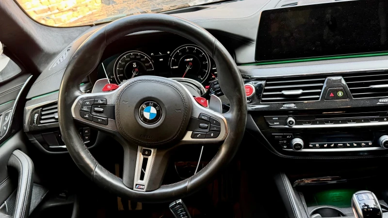 BMW M5 На Части, снимка 11 - Автомобили и джипове - 52101910