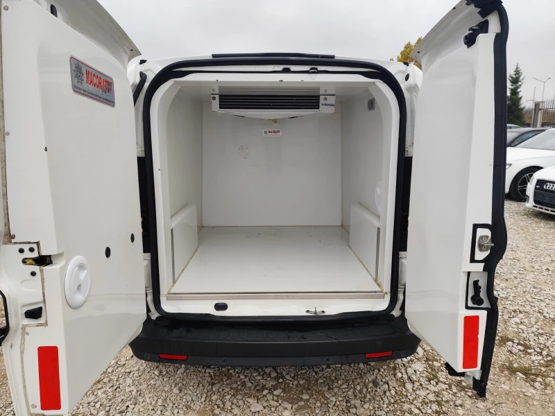 Fiat Doblo 1.6 дизел Италия Хладилен , снимка 7 - Автомобили и джипове - 52307919
