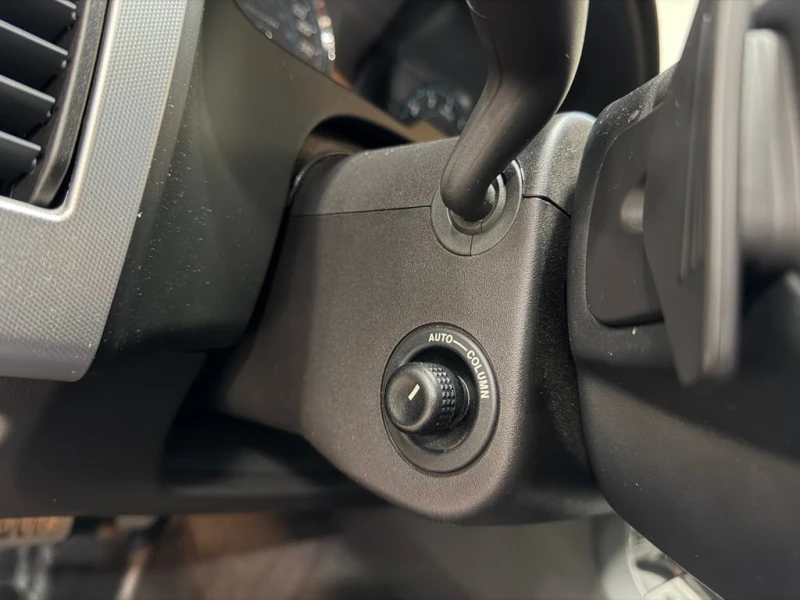 Jaguar Xf * V6 AWD BLUETOOTH NAVI BACKUP CAM SUN ROOF * CARF, снимка 17 - Автомобили и джипове - 52943972