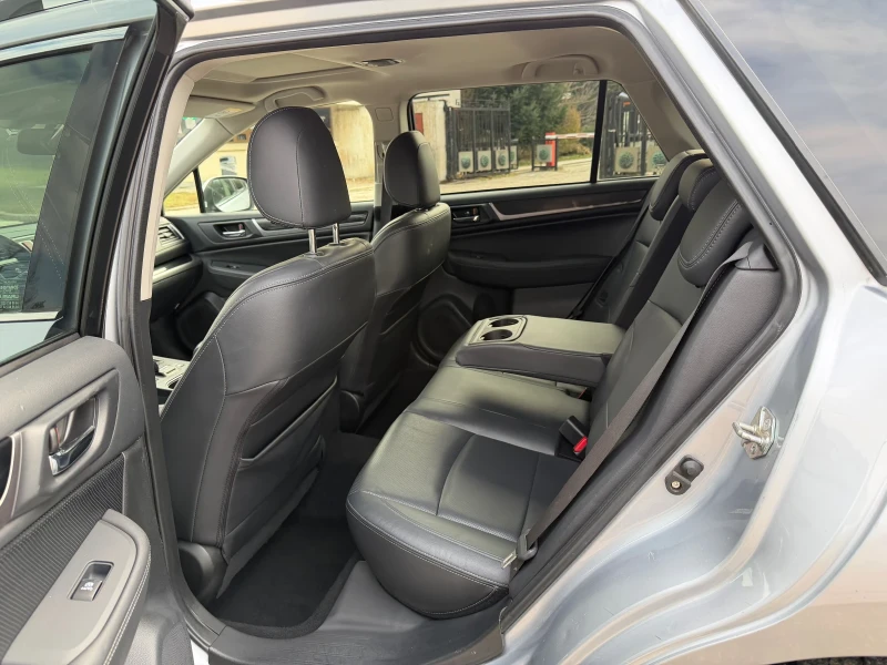 Subaru Outback 2.5 LUXURY, снимка 13 - Автомобили и джипове - 53150705