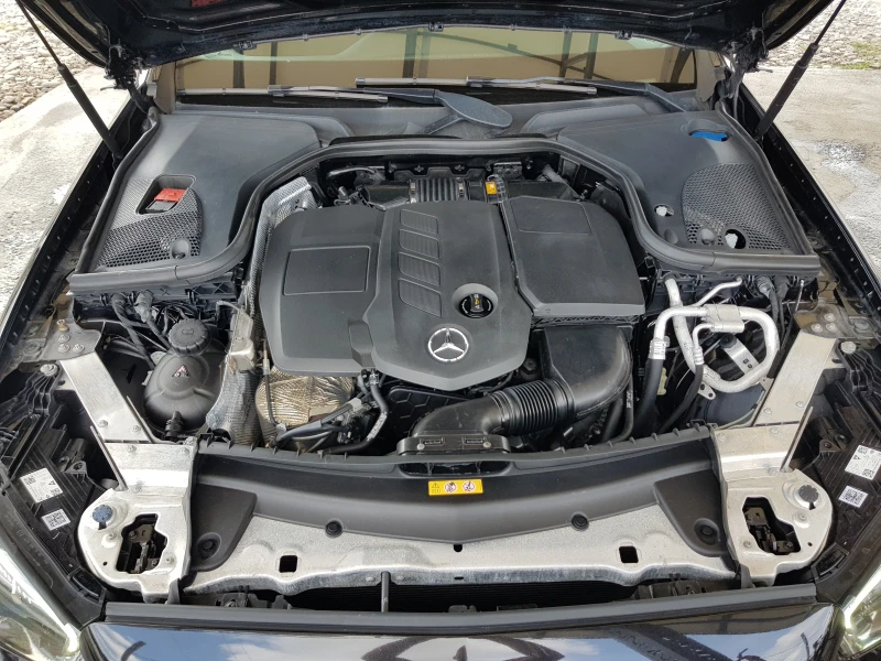 Mercedes-Benz E 220 D 4matic AMG FACELIFT /07/2021 г. ЛИЗИНГ, снимка 17 - Автомобили и джипове - 53245007