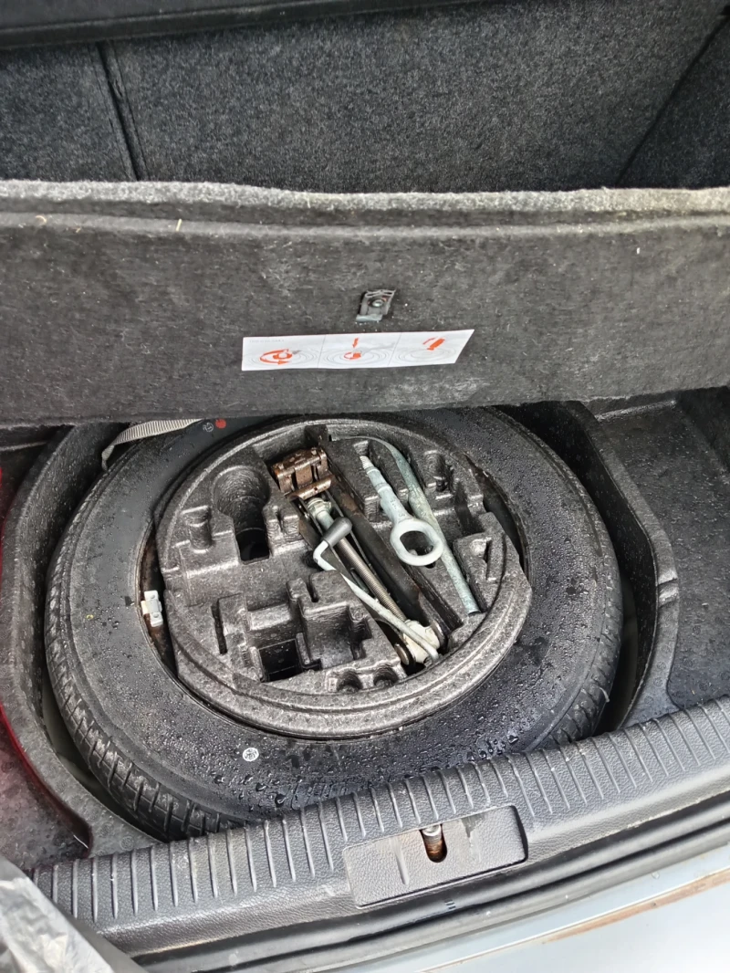 VW Golf 1.9 105 коня БКС , снимка 10 - Автомобили и джипове - 53577061