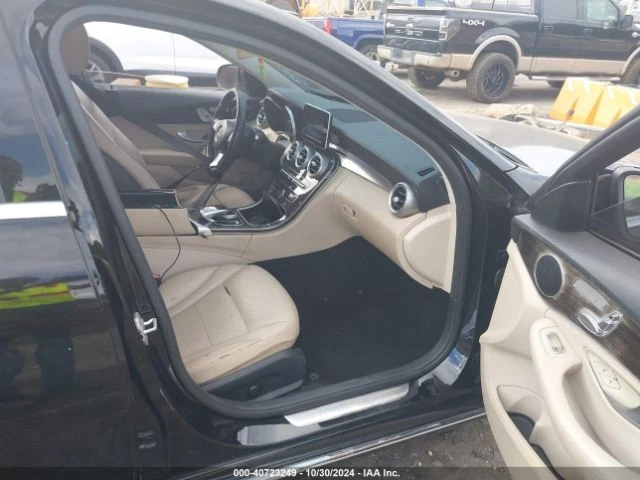 Mercedes-Benz C 300 LUXURY, снимка 5 - Автомобили и джипове - 48320957