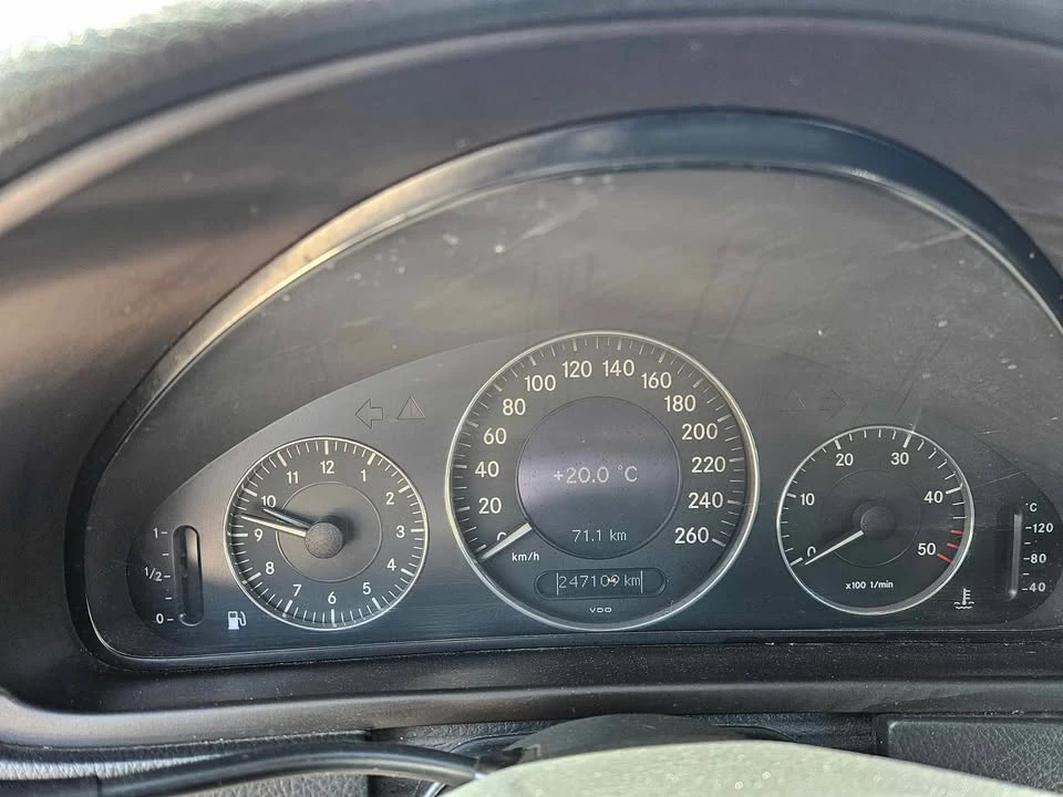 Mercedes-Benz CLK 270CDI - изображение 8