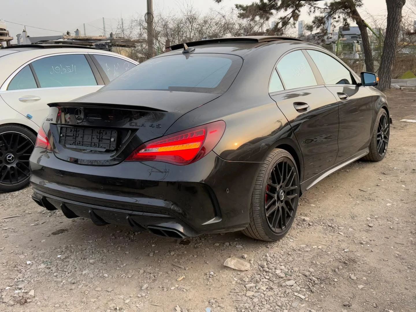Mercedes-Benz CLA 45 AMG  Editions 1 - изображение 4