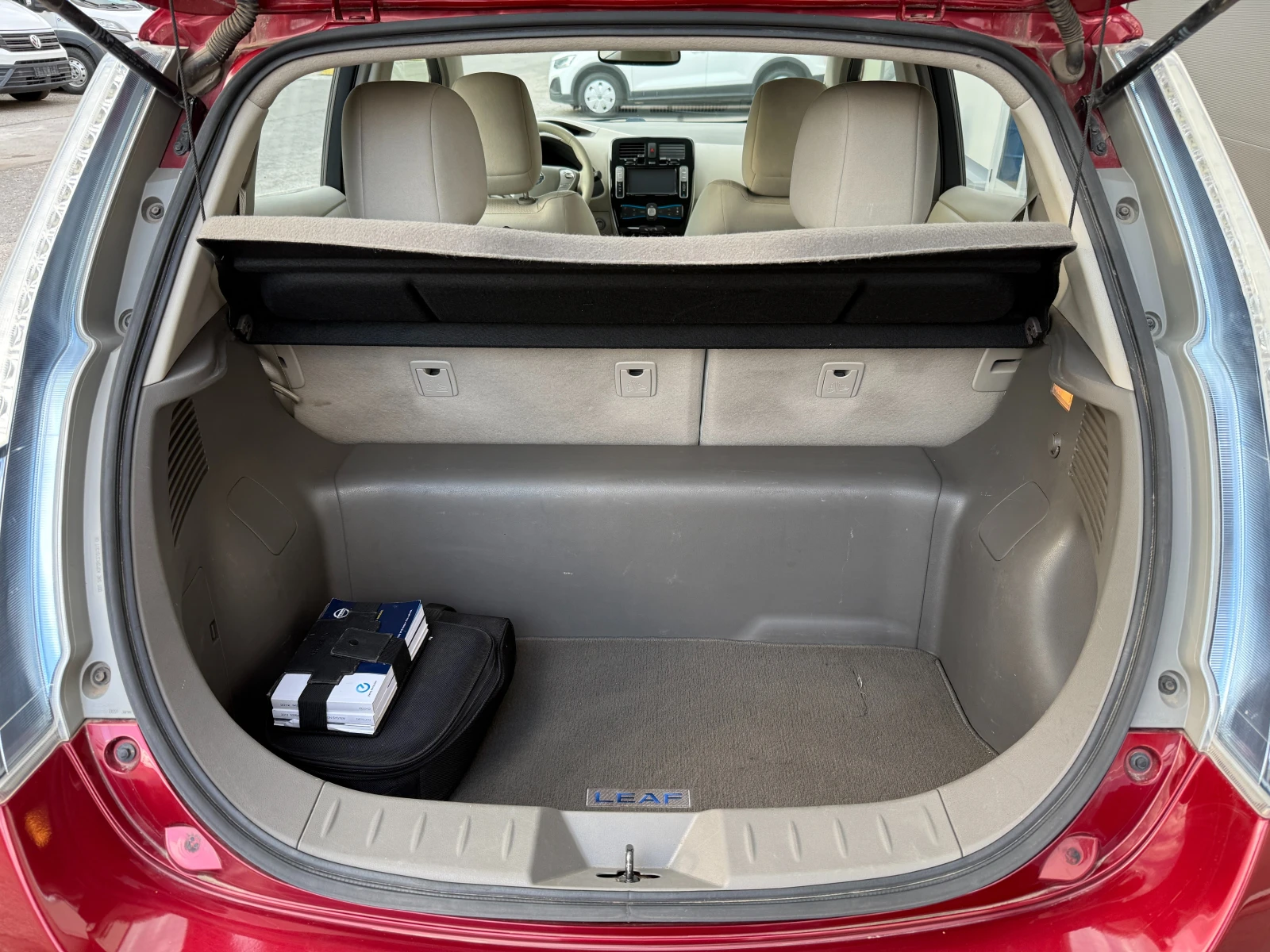 Nissan Leaf  Zero Emission | Mobile.bg   17