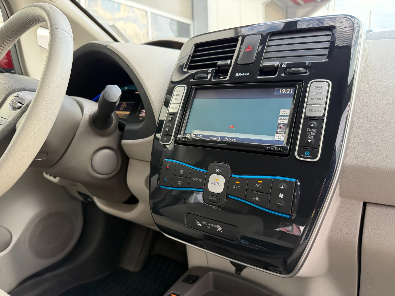 Nissan Leaf  Zero Emission | Mobile.bg   15