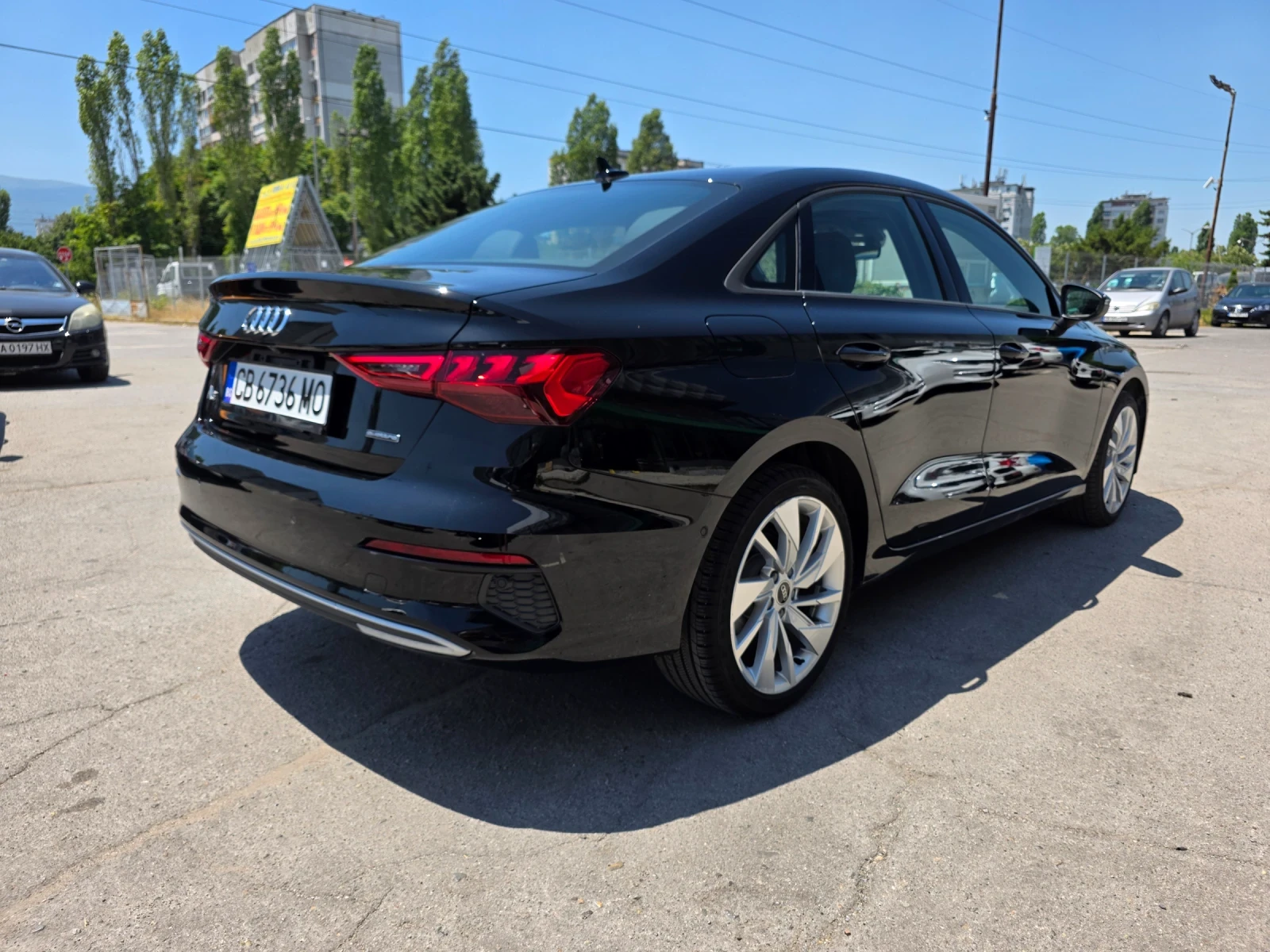 Audi A3 2.0i 204k.c quattro 8000km - изображение 3