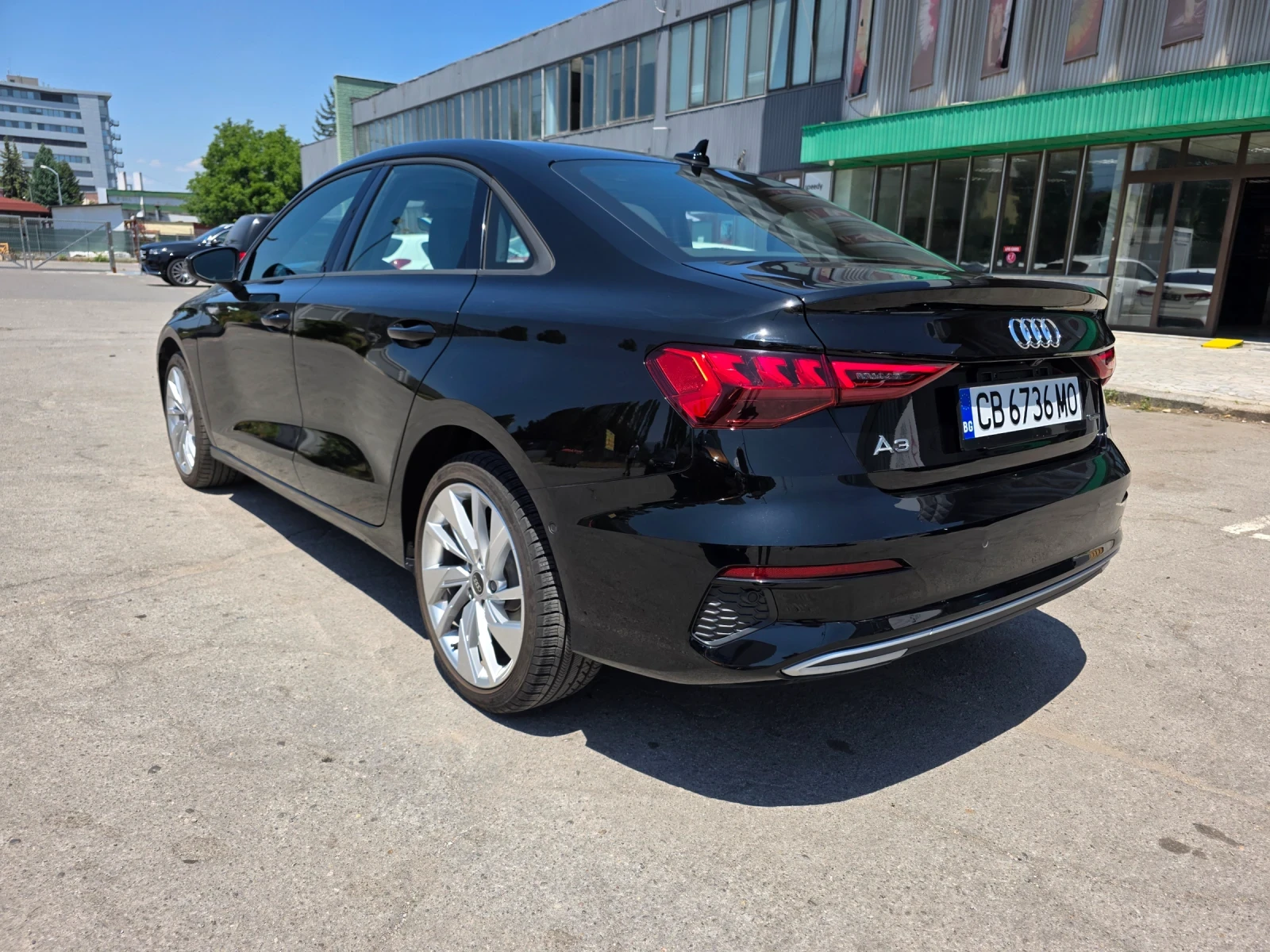 Audi A3 2.0i 204k.c quattro 8000km - изображение 5