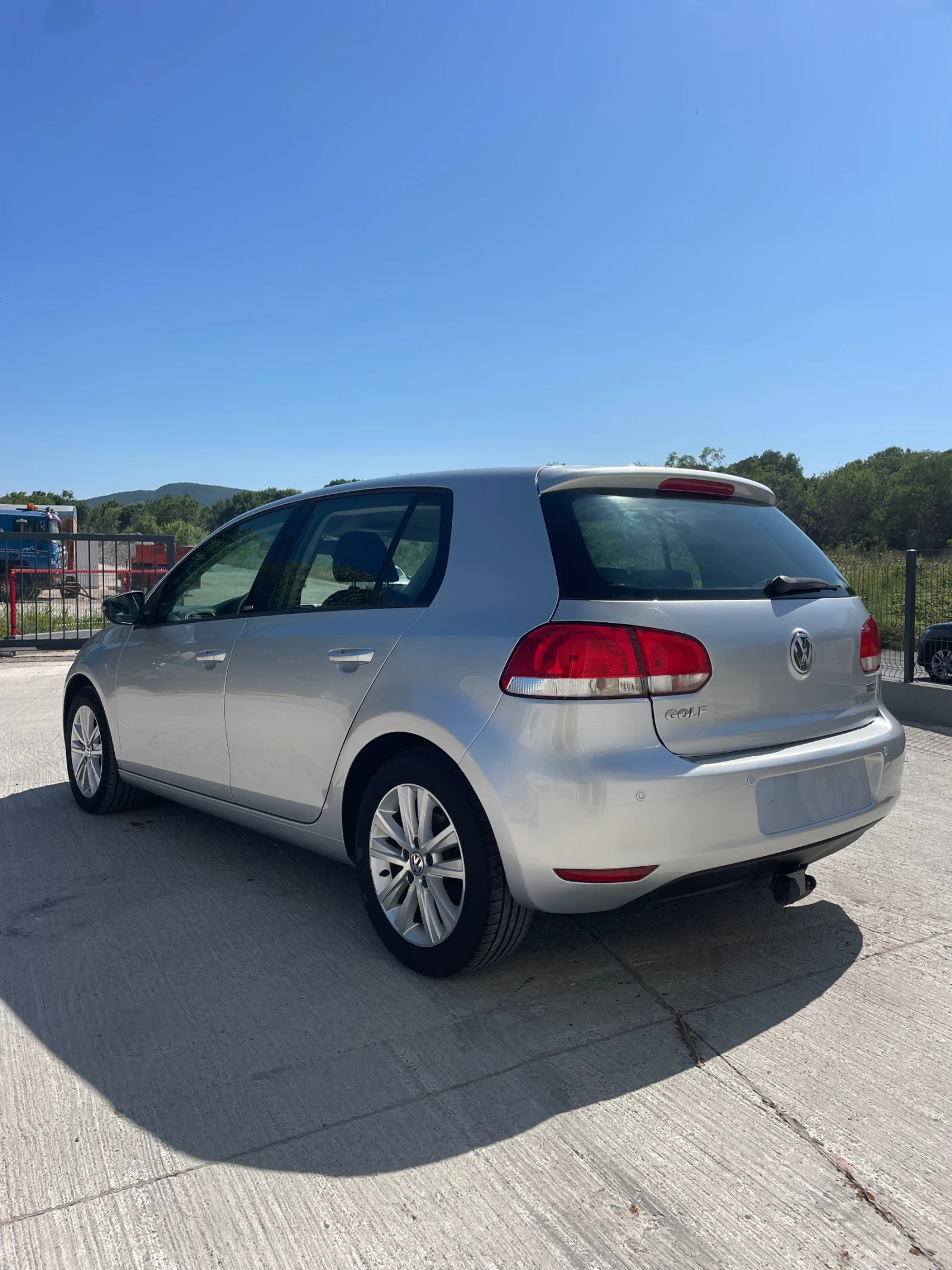 VW Golf 1.6TDI-90к.с. - изображение 3