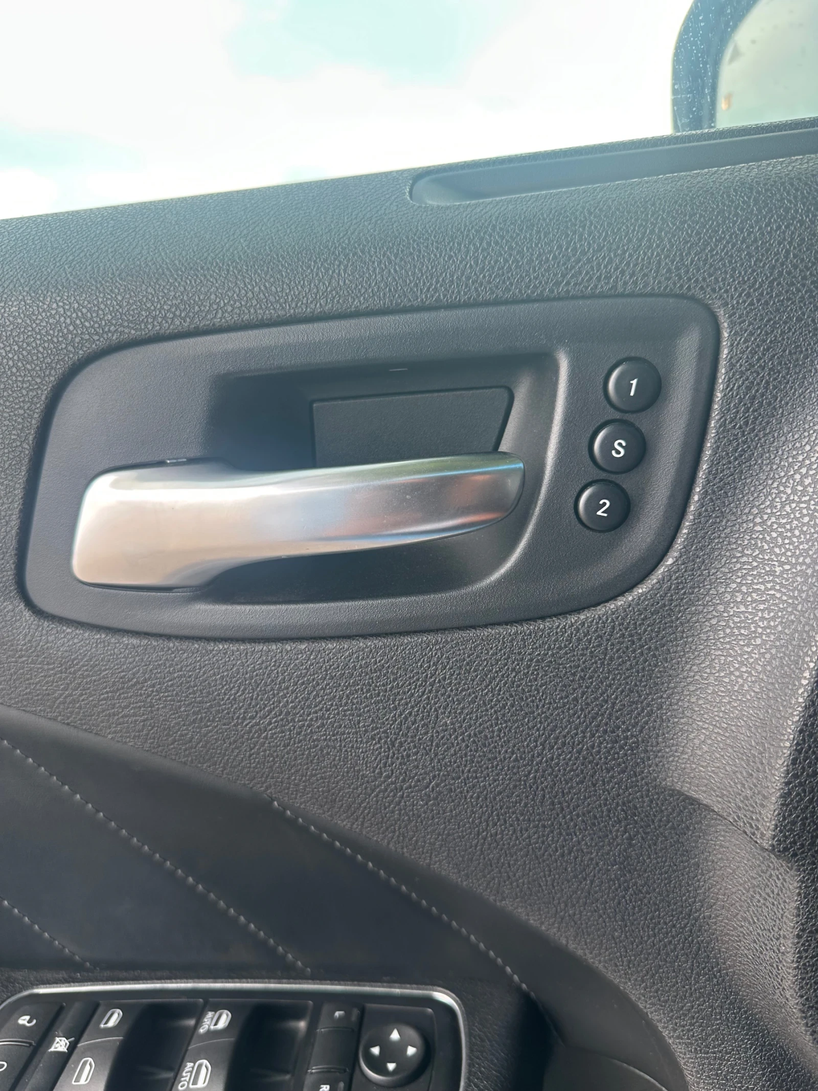 Dodge Charger 5.7 HEMI R\T | Mobile.bg   10