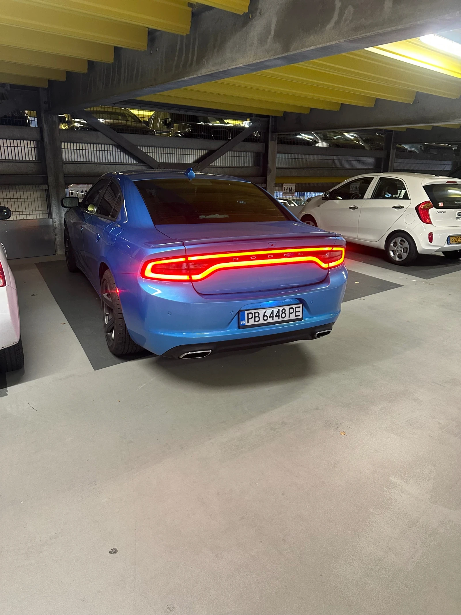 Dodge Charger 5.7 HEMI R\T | Mobile.bg   4