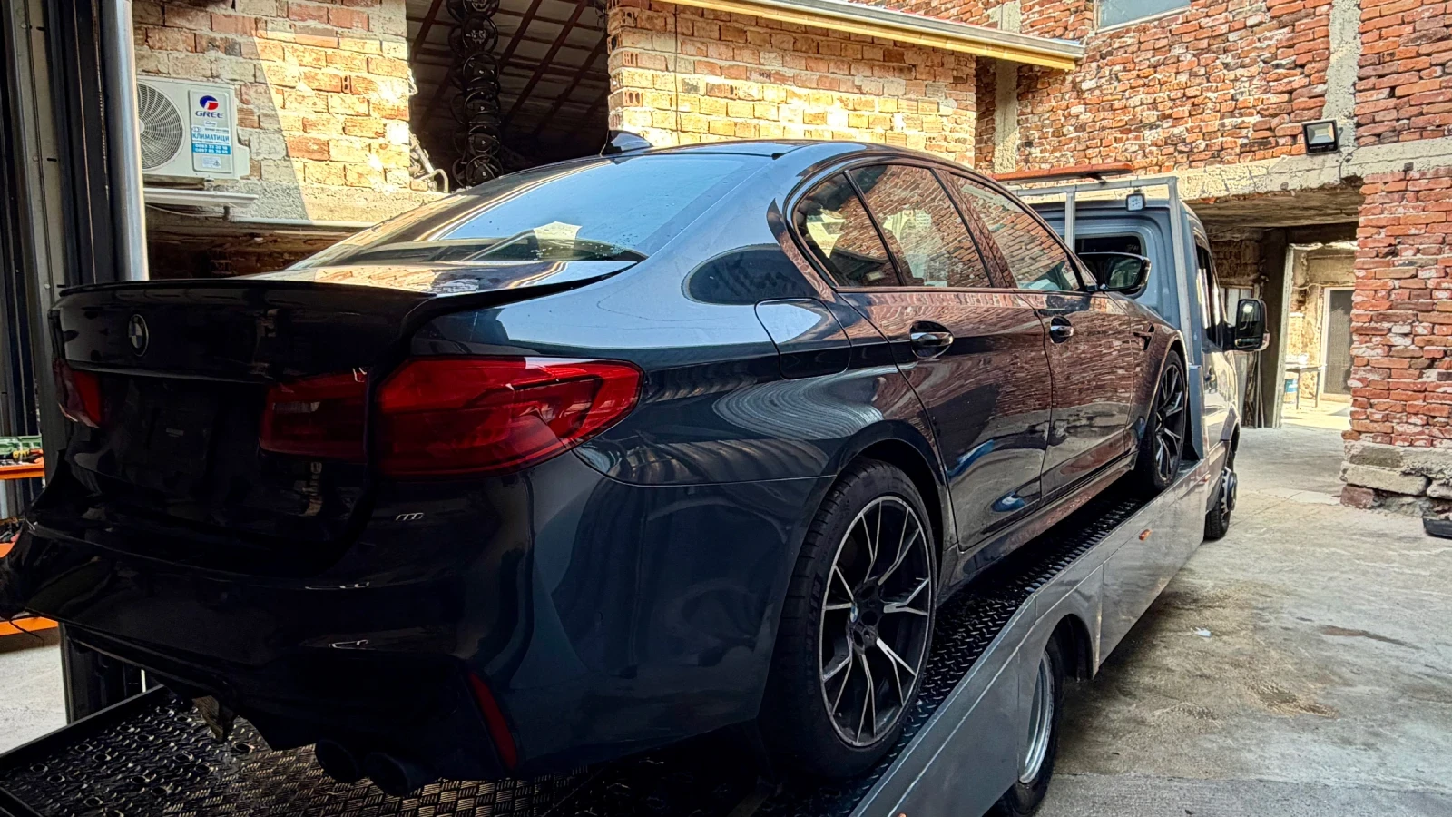 BMW M5 На Части - изображение 5