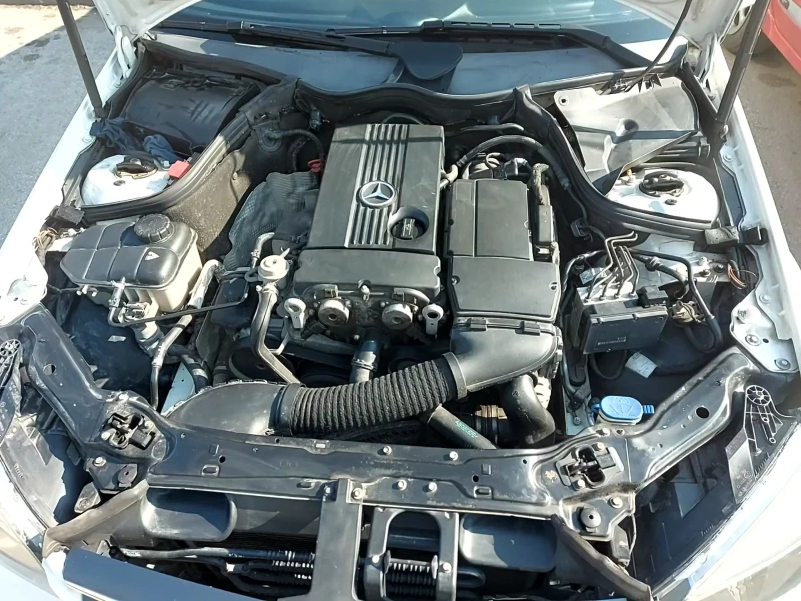 Mercedes-Benz CLC 180, снимка 14 - Автомобили и джипове - 53746699