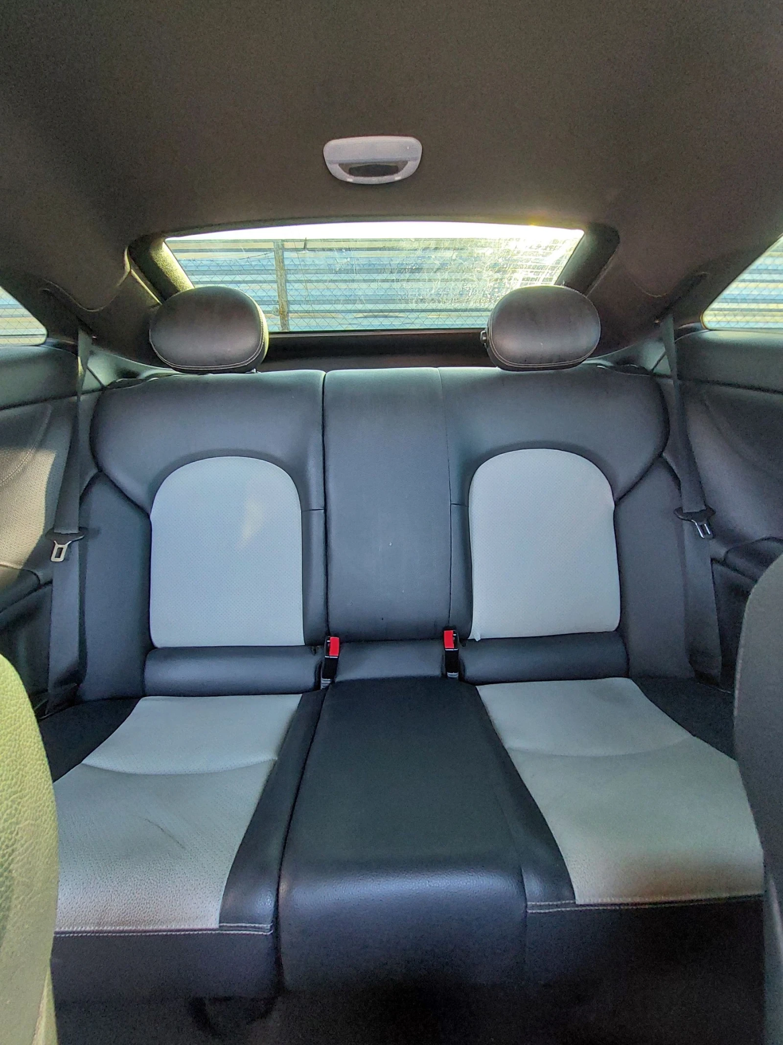 Mercedes-Benz CLC 180, снимка 14 - Автомобили и джипове - 53746699