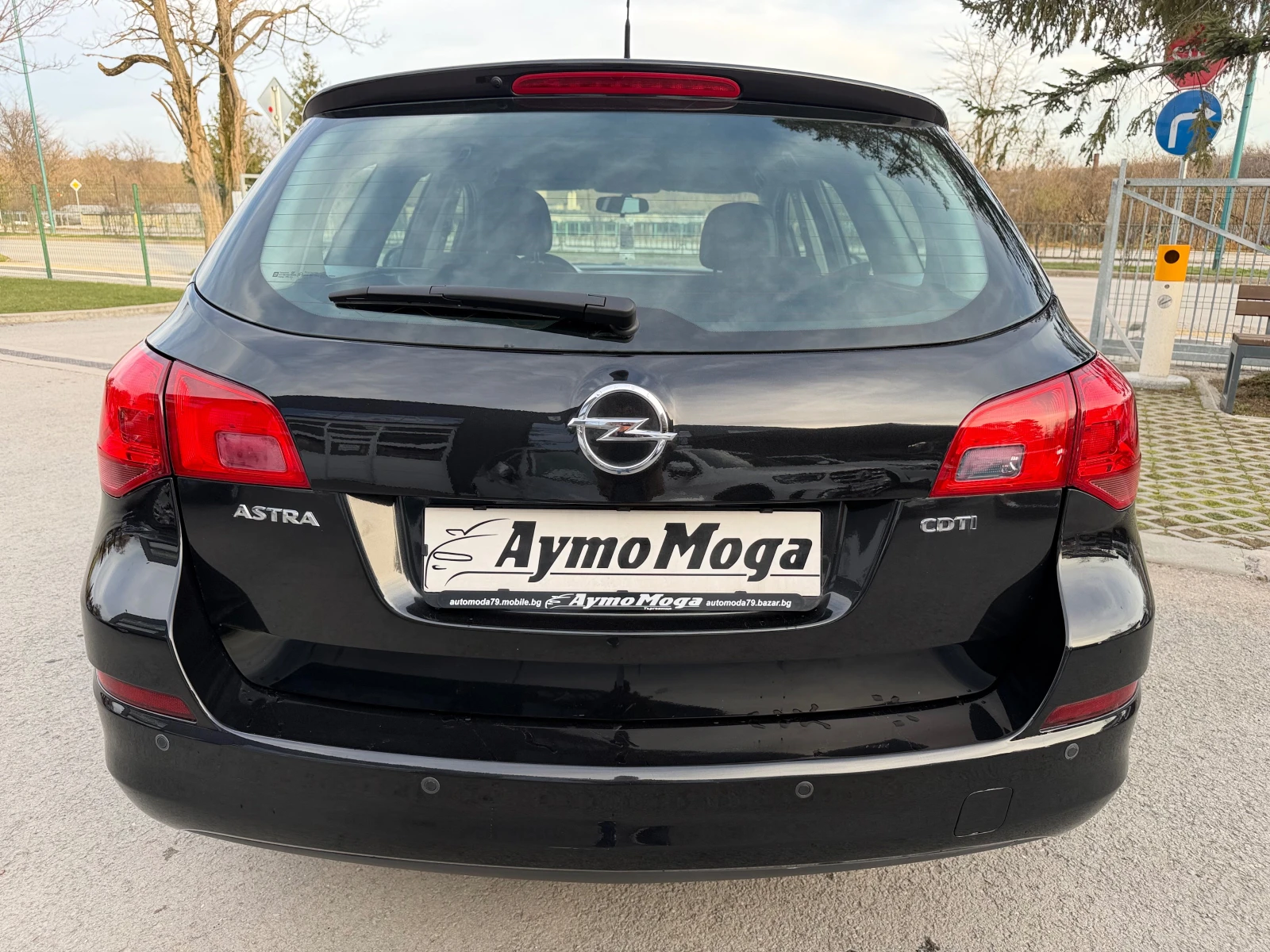 Opel Astra 1.7 TDCI PERFEKTNA, снимка 5 - Автомобили и джипове - 53816712