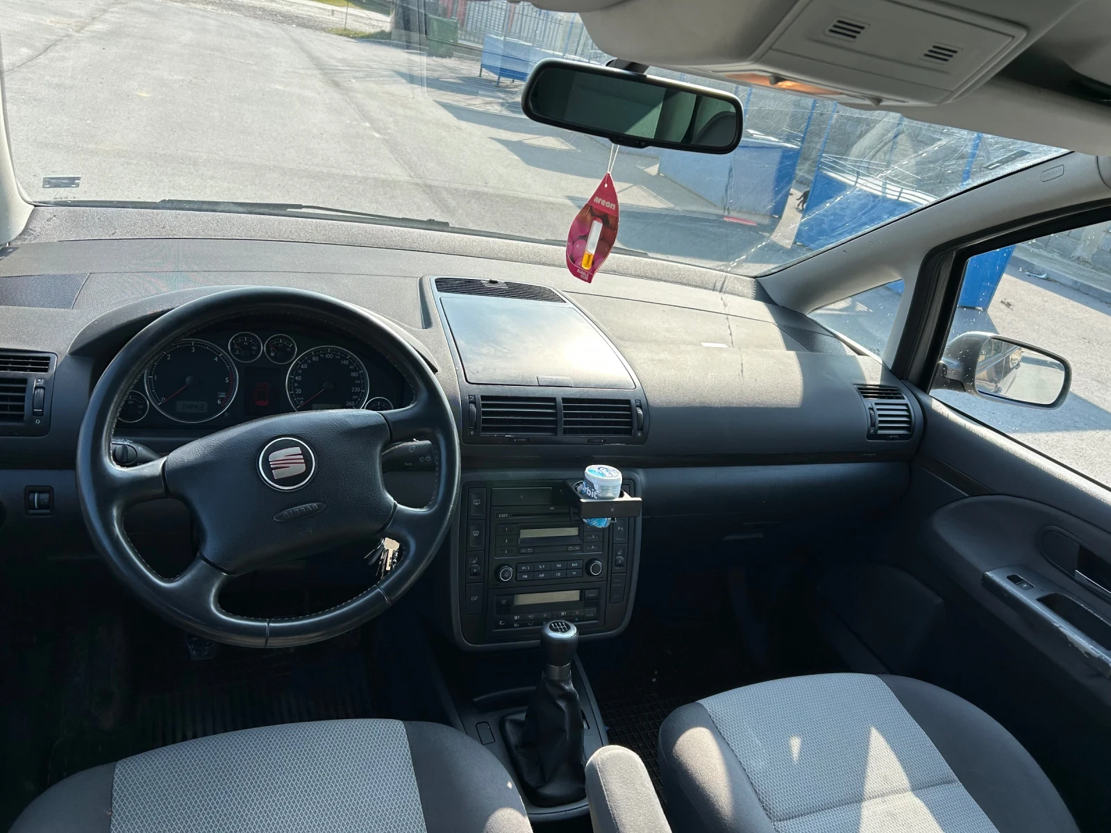 Seat Alhambra 1.9, снимка 7 - Автомобили и джипове - 53861626