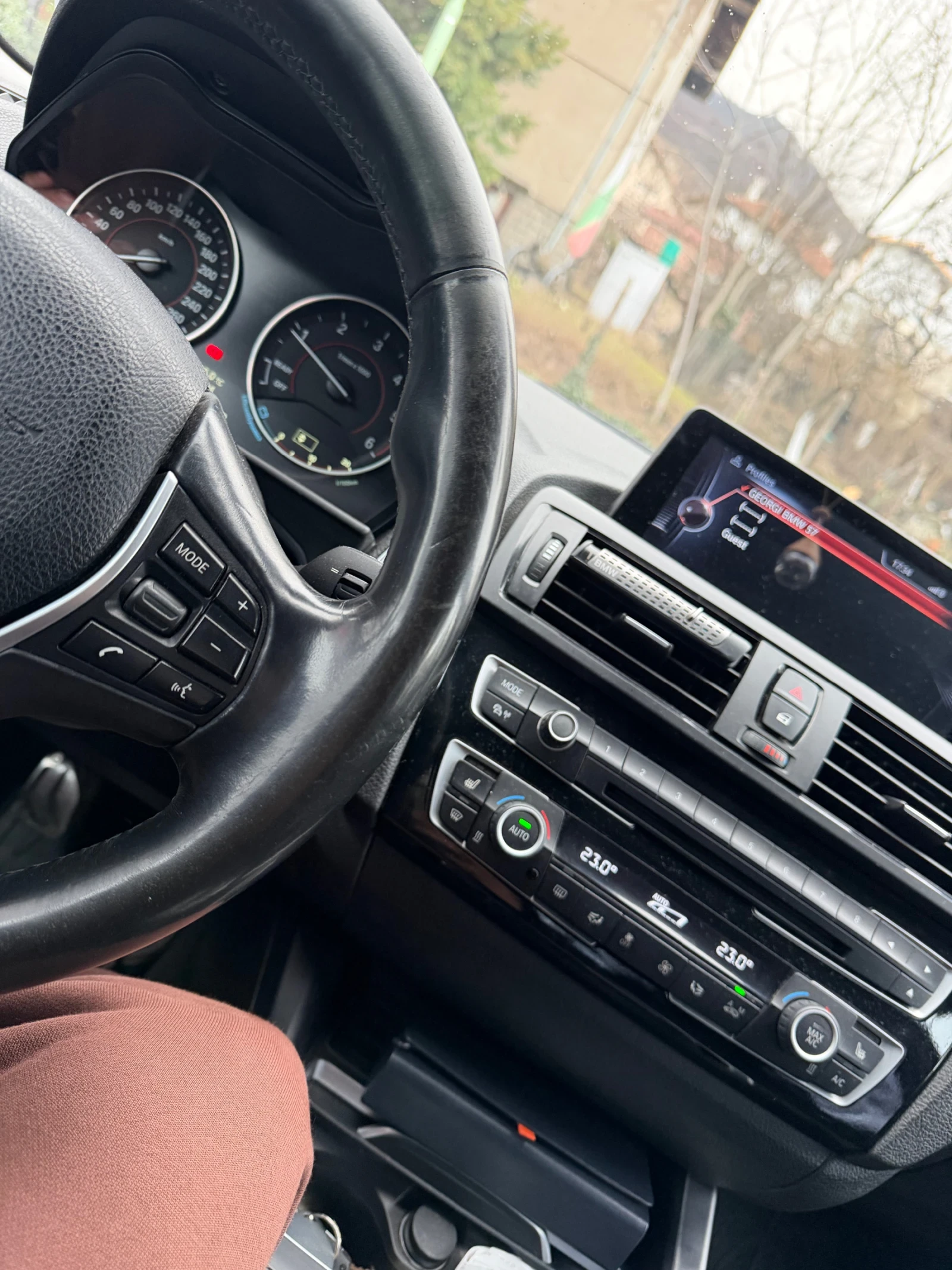 BMW 120 М пакет, снимка 10 - Автомобили и джипове - 53953919