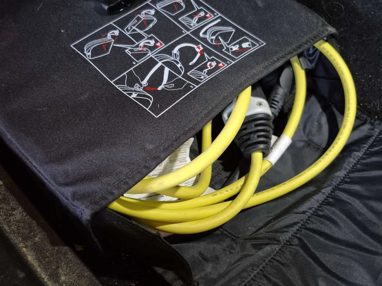 BMW 330 * 330E XDRIVE* M PACK* ДВА КЛЮЧА* ПОДГРЕВ* , снимка 15 - Автомобили и джипове - 53996784