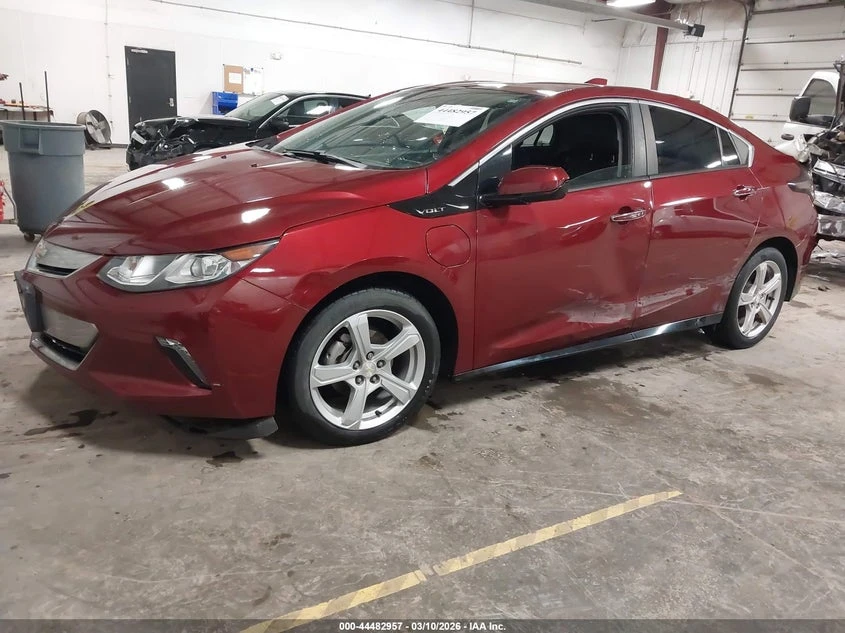 Chevrolet Volt 1.5l Lt, снимка 2 - Автомобили и джипове - 54327609