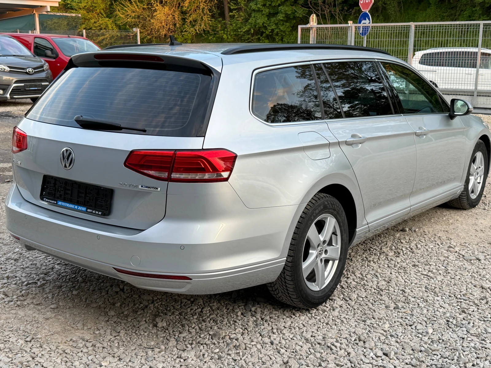 VW Passat 2.0TDI* NAVI* 203500KM* EVRO6* , снимка 4 - Автомобили и джипове - 54441698