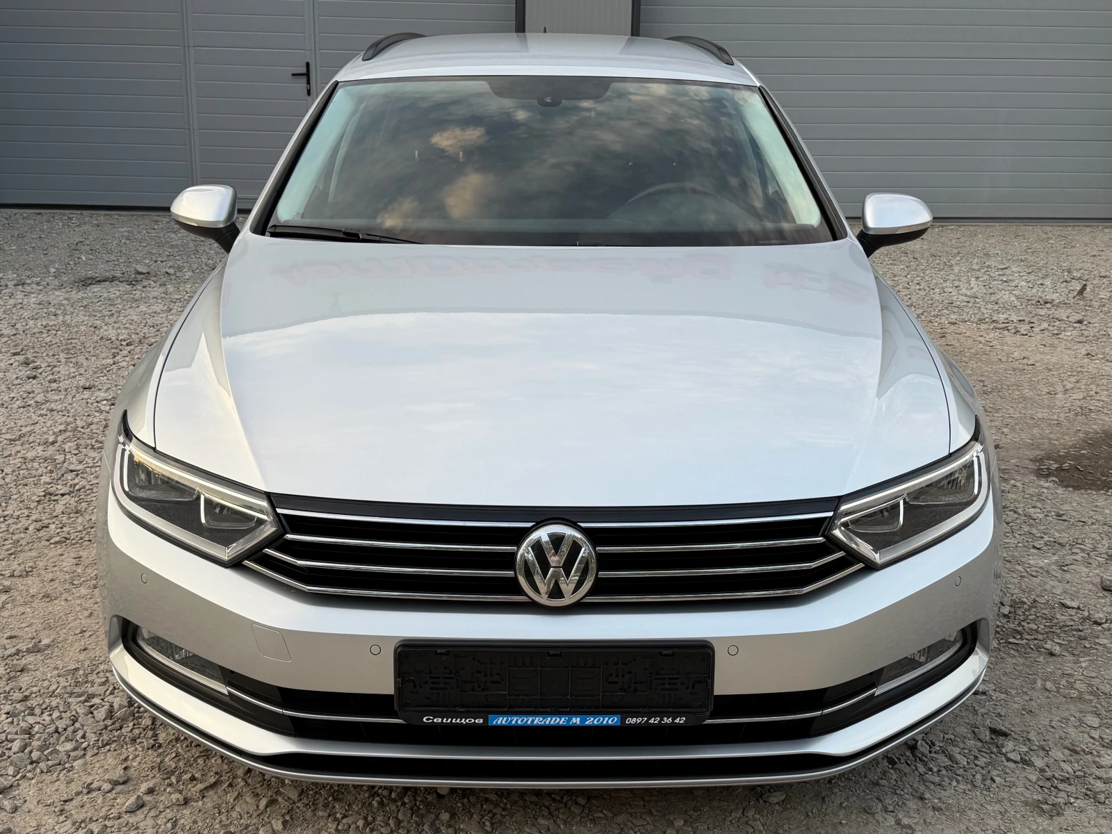 VW Passat 2.0TDI* NAVI* 203500KM* EVRO6* , снимка 2 - Автомобили и джипове - 54441698