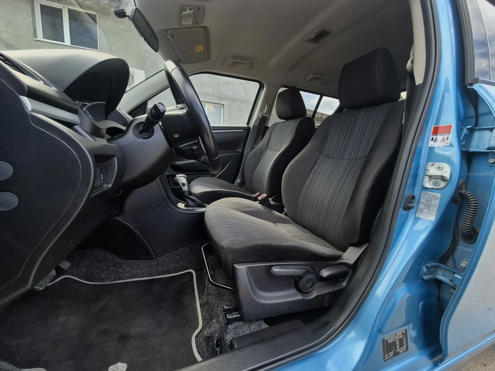 Suzuki Swift 1.2i АВТОМАТ FACE , снимка 8 - Автомобили и джипове - 54567625